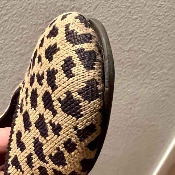 rothy’s round toe ballet flats. Leopard print size 8W - Picture 5 of 6